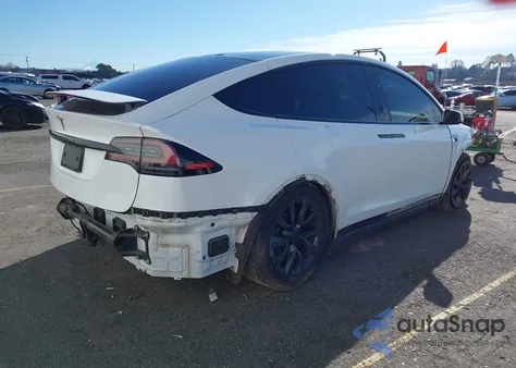 2022 Tesla Model X Dual Motor All-Wheel Drive z USA, uszkodzony, nr VIN 7SAXCBE50NF362668